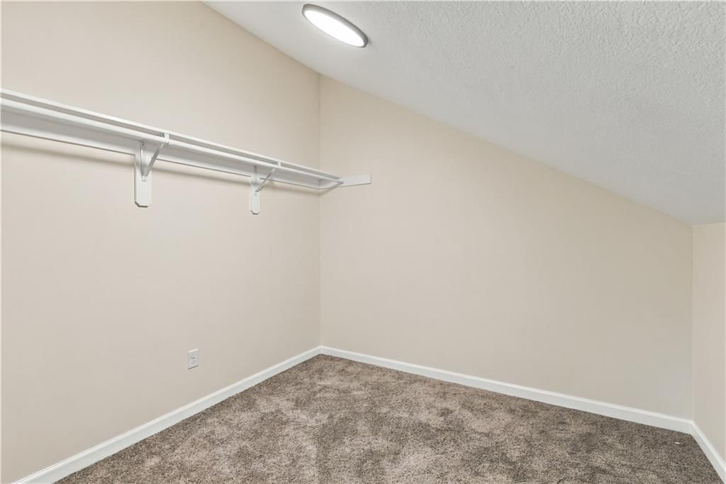 530 Park Avenue — photo 24