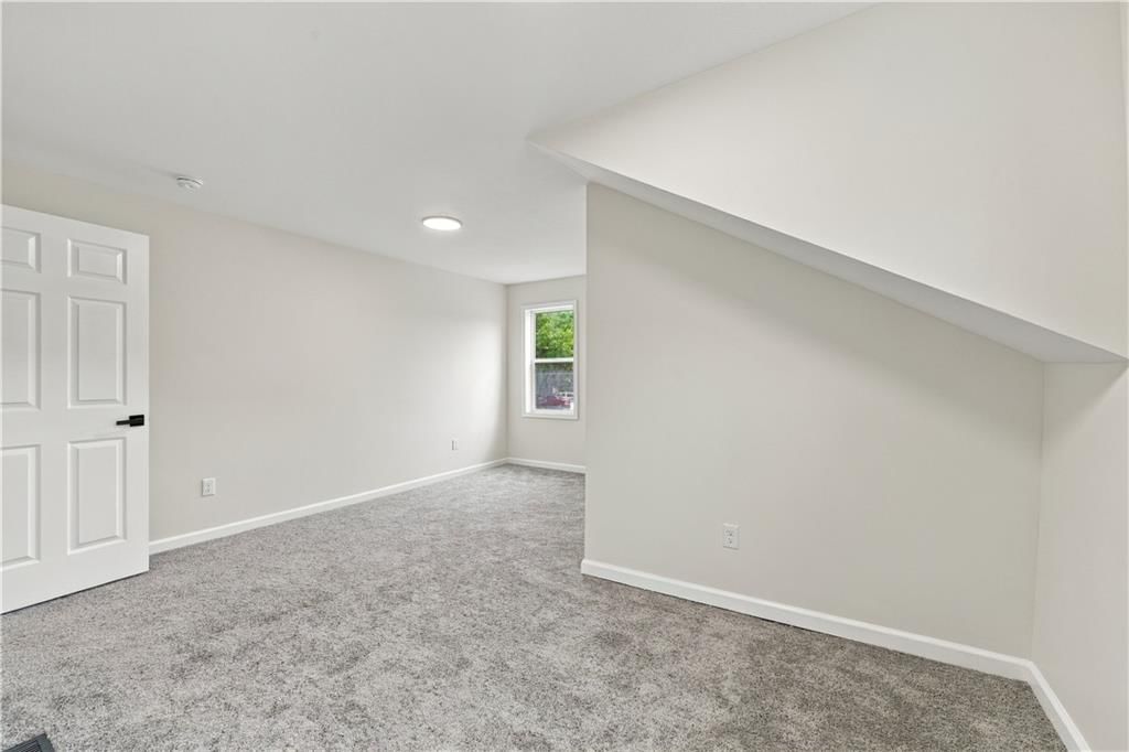 530 Park Avenue — photo 27