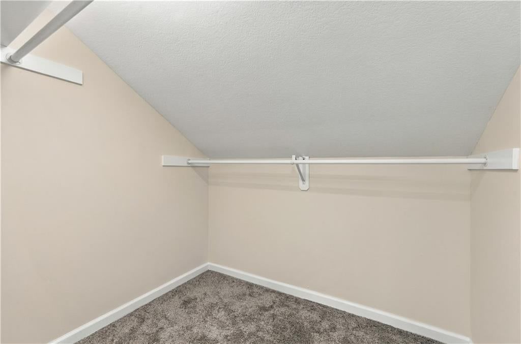 530 Park Avenue — photo 28
