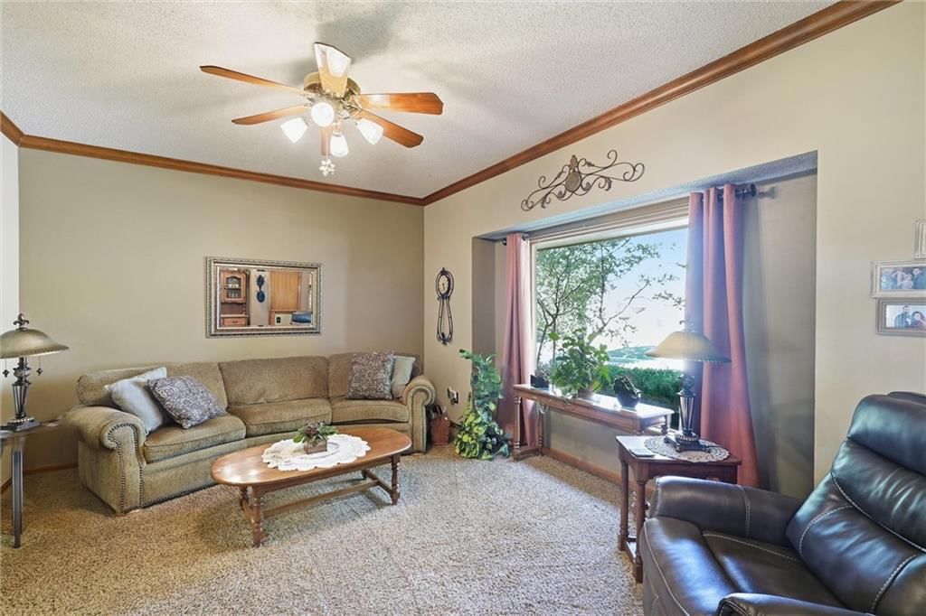Hardwood floors at 14715 S Arapaho Drive, Olathe, KS 66062