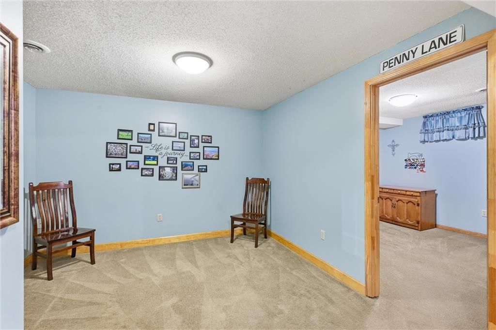 Photo 29 of 44 - 14715 S Arapaho Drive, Olathe, KS 66062