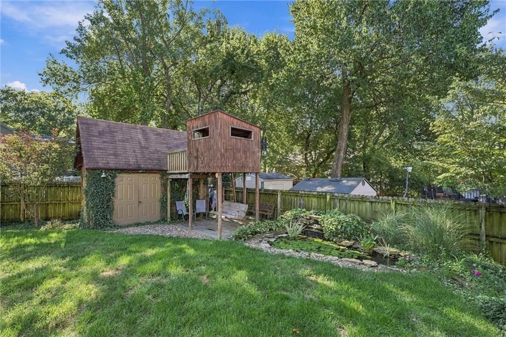 Photo 37 of 44 - 14715 S Arapaho Drive, Olathe, KS 66062