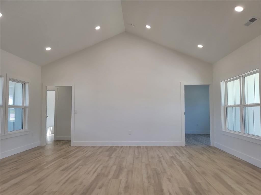 600 Catalpa Street — photo 8