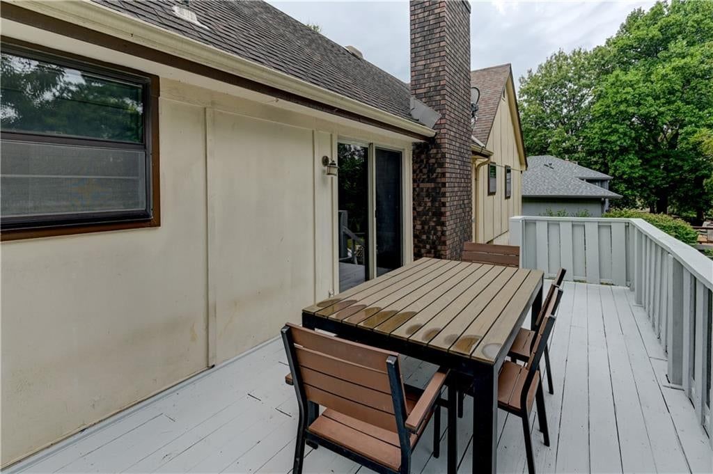 7608 NW 69th Street — photo 7