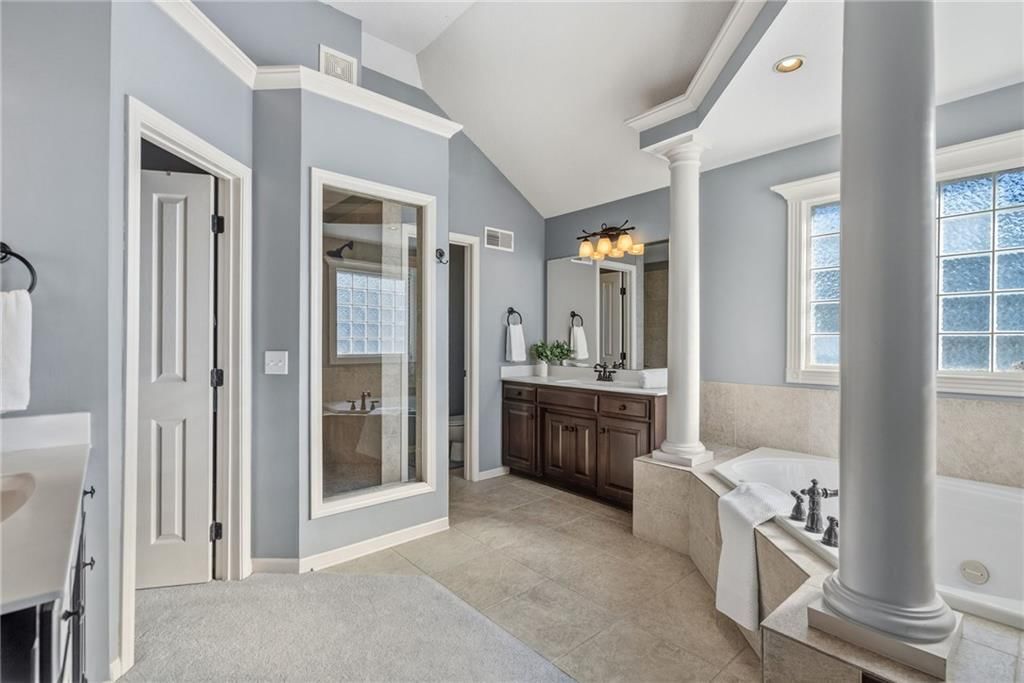 Photo 22 of 45 - 8614 Houston Street, Lenexa, KS 66227