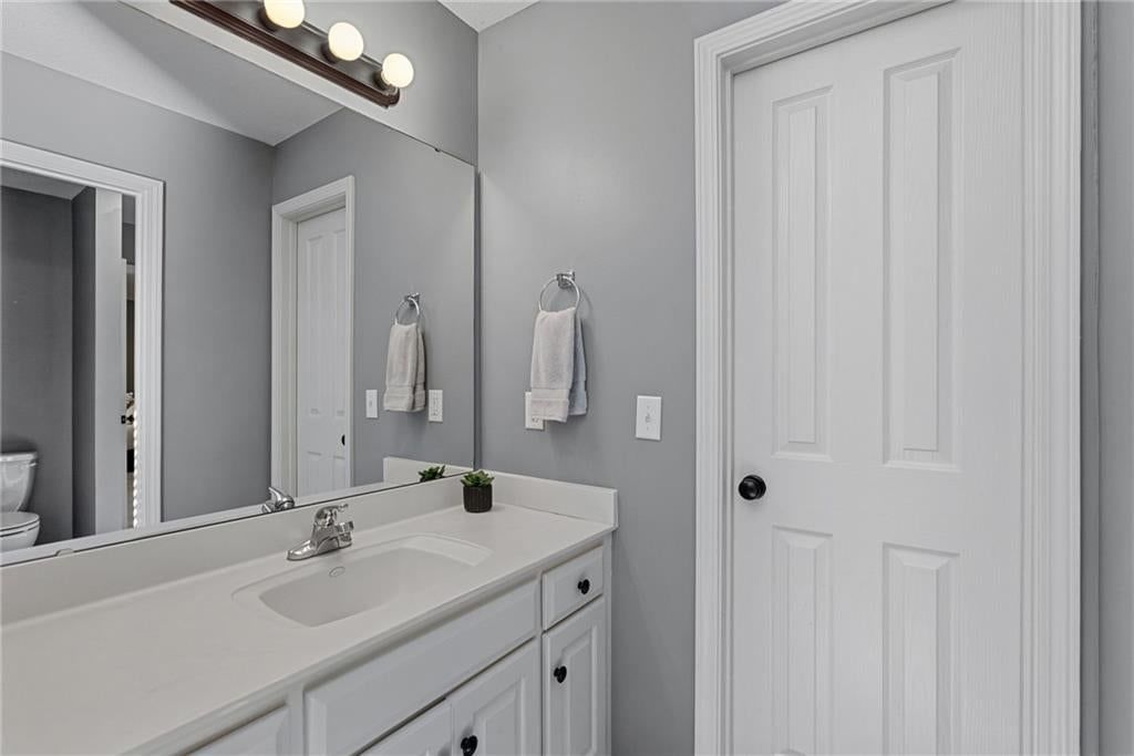 Photo 30 of 45 - 8614 Houston Street, Lenexa, KS 66227