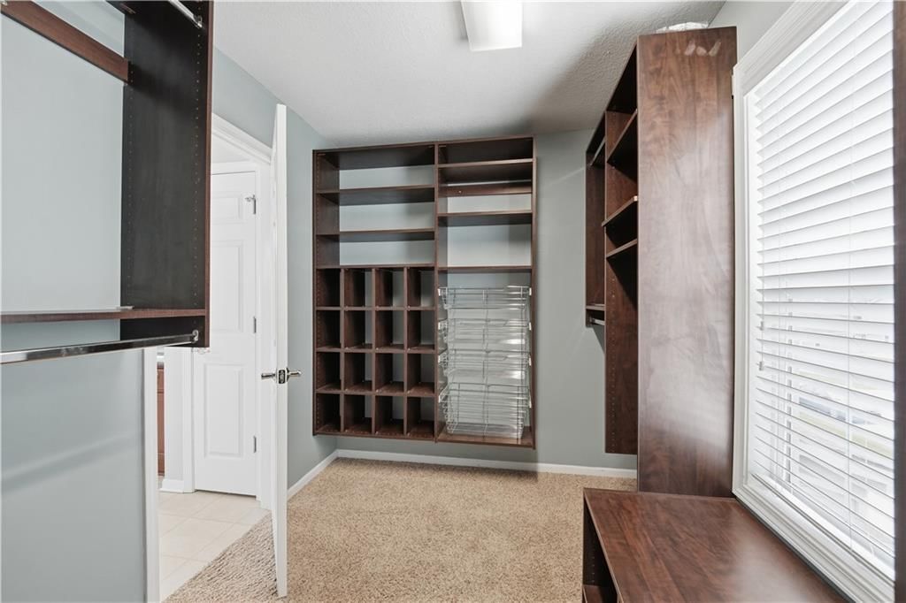 Frameless glass shower at 1200 SW Sapperton Road, Lee's Summit, MO 64083