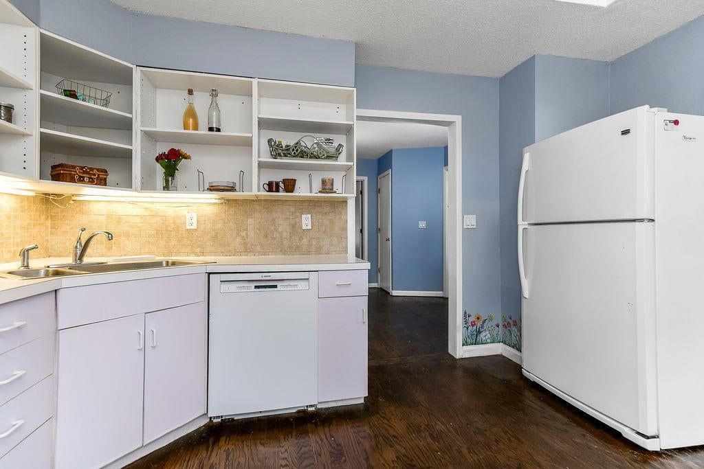 821 S Boeke Street — photo 9