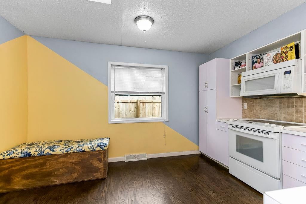 821 S Boeke Street — photo 11