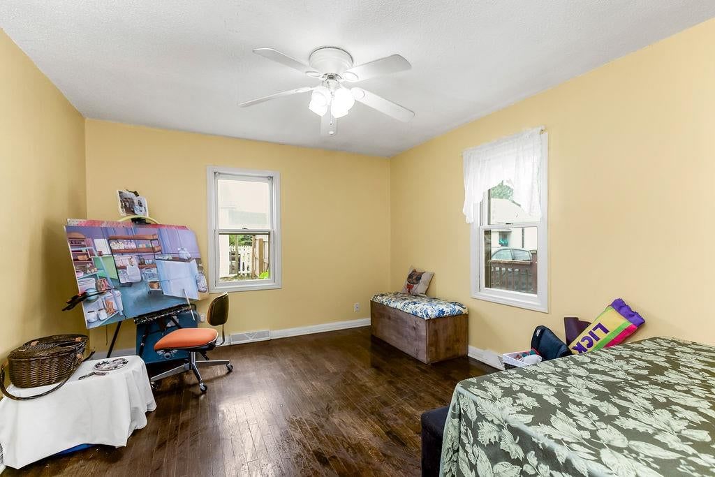 821 S Boeke Street — photo 16