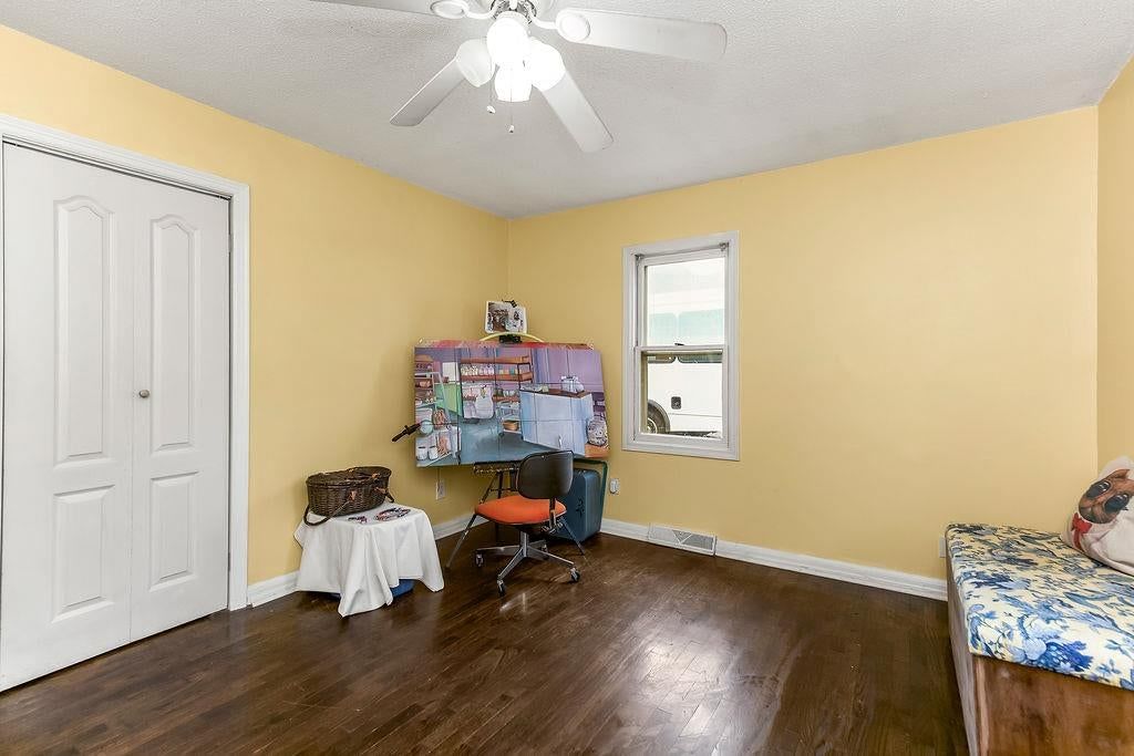 821 S Boeke Street — photo 17