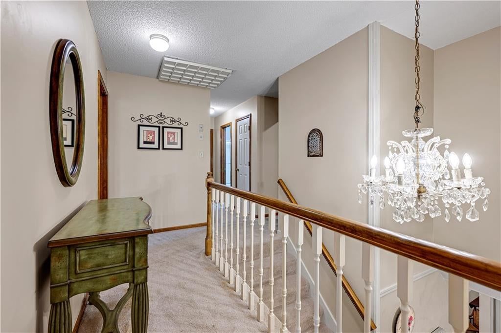 Photo 23 of 32 - 9339 Hall Drive, Lenexa, KS 66219
