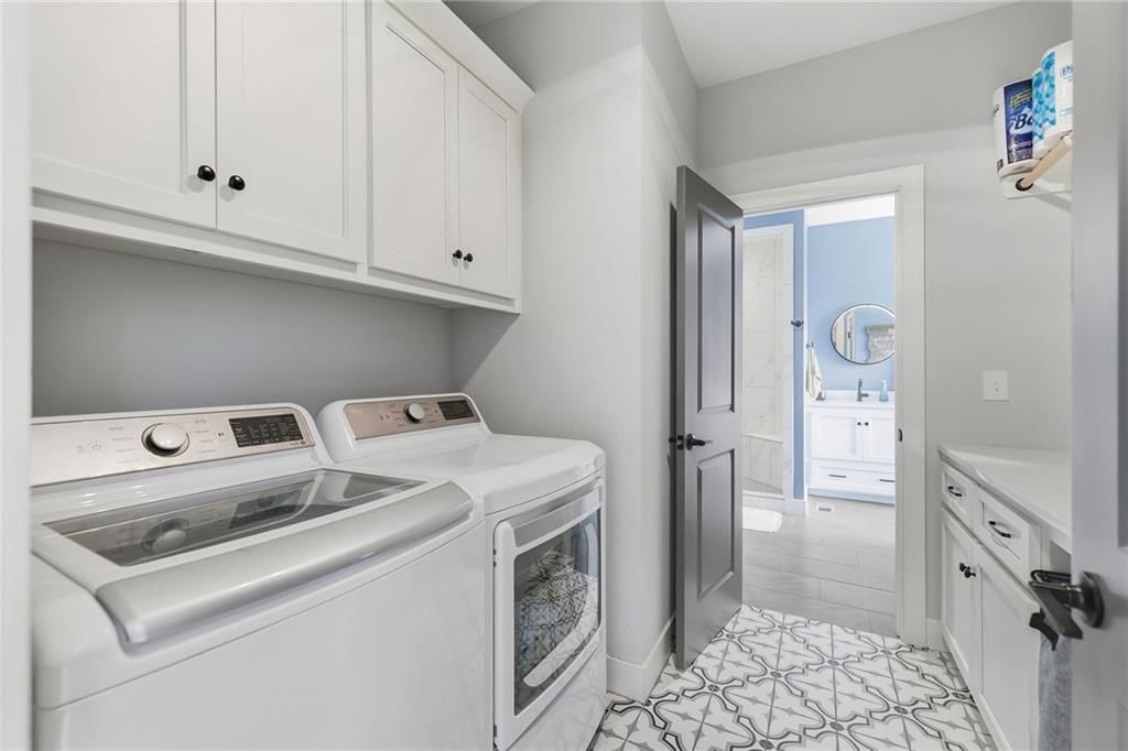 9517 Ingrid Street — photo 32