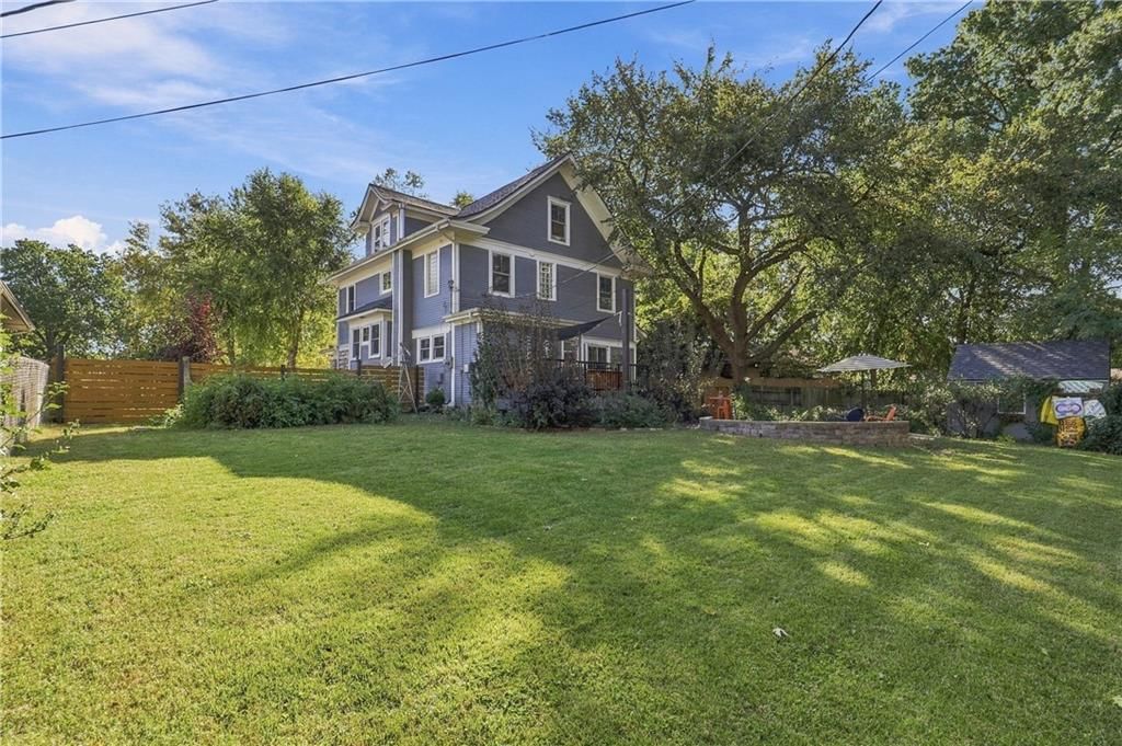 Photo 34 of 34 - 5532 Knox Avenue, Merriam, KS 66203