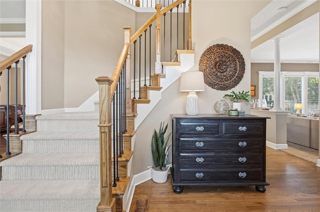 Photo 2 of 38 - 8412 W 129 Terrace, Overland Park, KS 66213