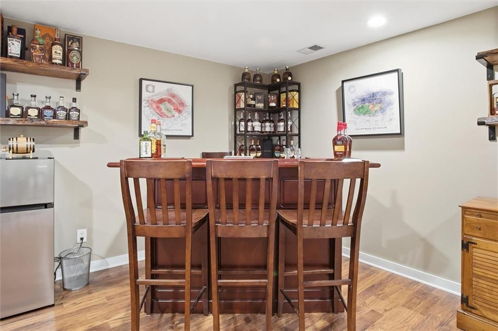 Photo 27 of 38 - 8412 W 129 Terrace, Overland Park, KS 66213