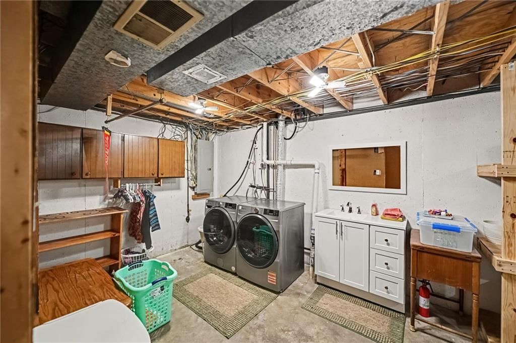 19308 Snow Road — photo 21