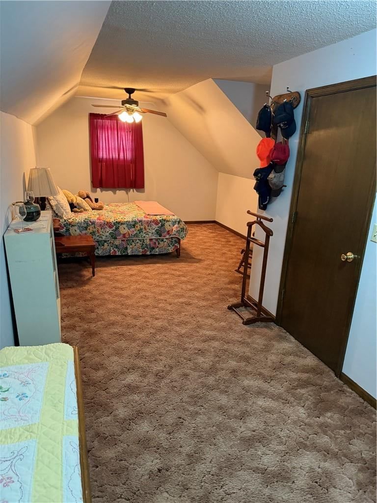Photo 22 of 39 - 1917 Thornton Street, Leavenworth, KS 66048