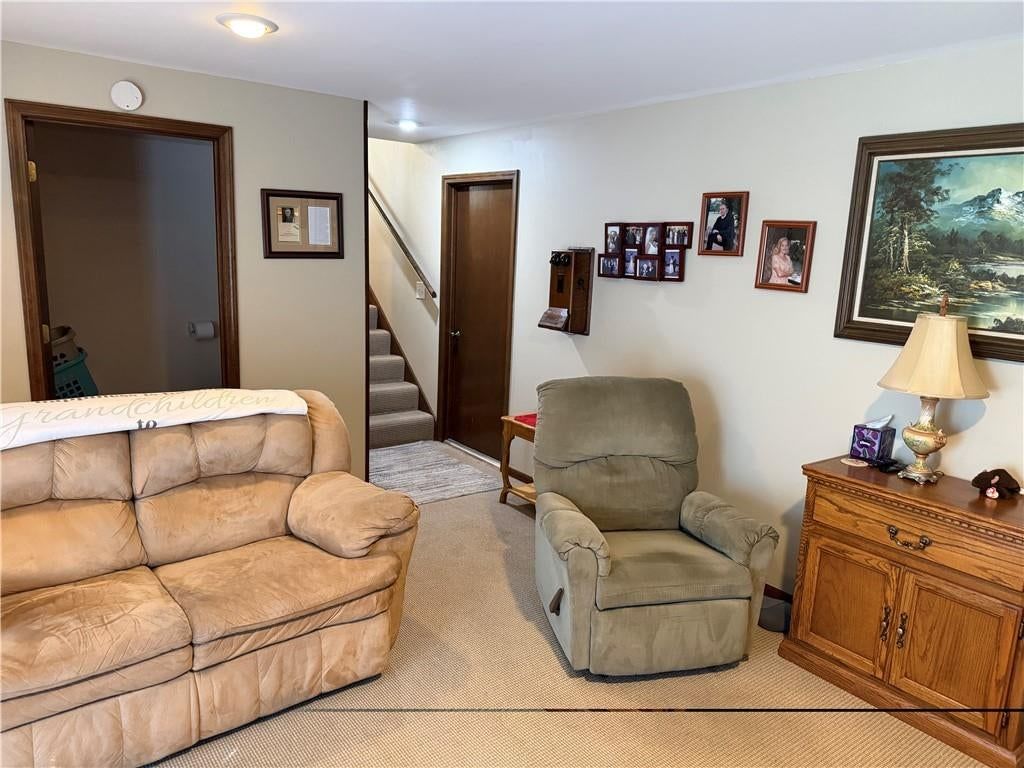Photo 26 of 39 - 1917 Thornton Street, Leavenworth, KS 66048