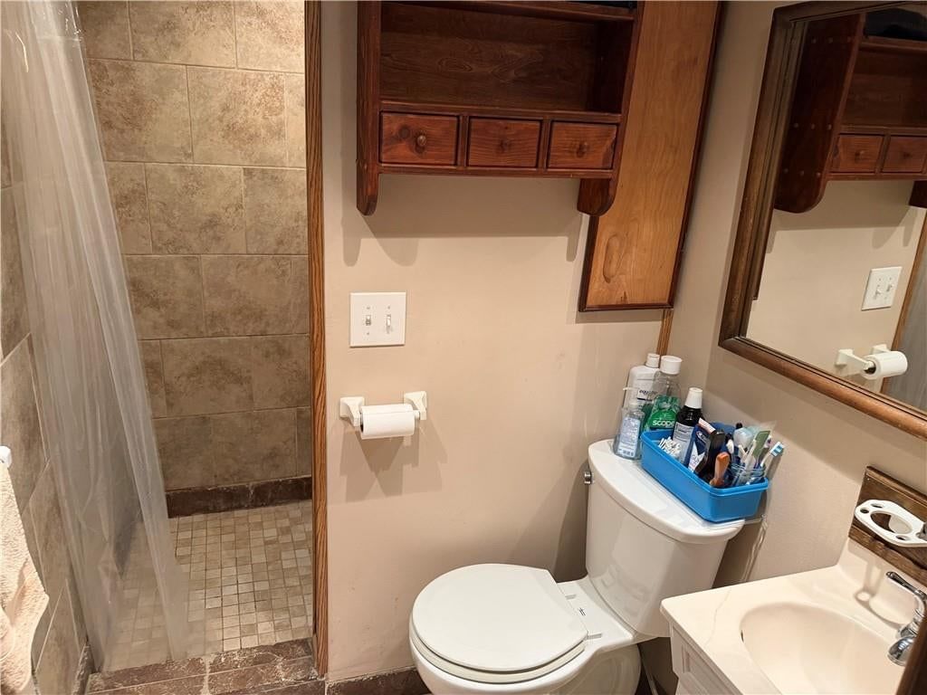 Photo 30 of 39 - 1917 Thornton Street, Leavenworth, KS 66048