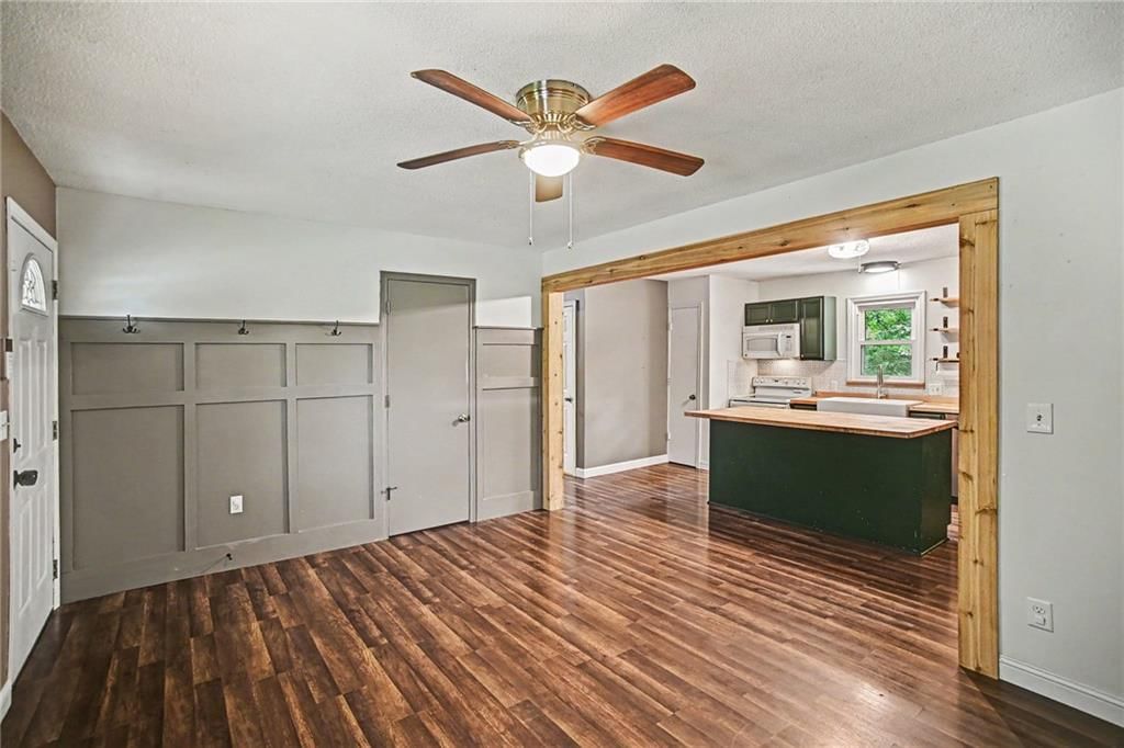 206 Vine Street — photo 10