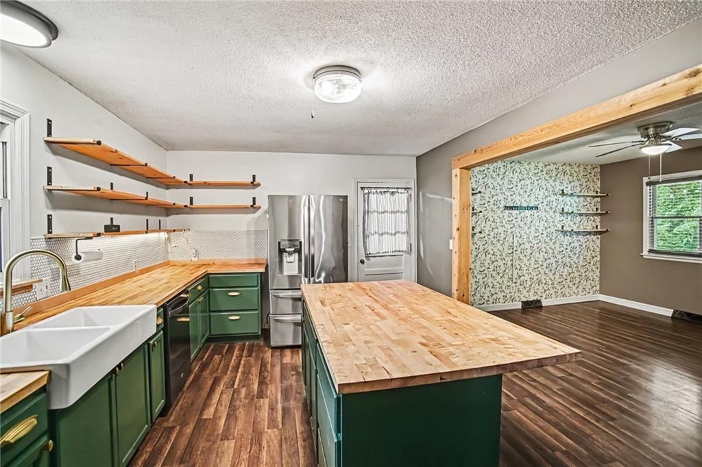 206 Vine Street — photo 11
