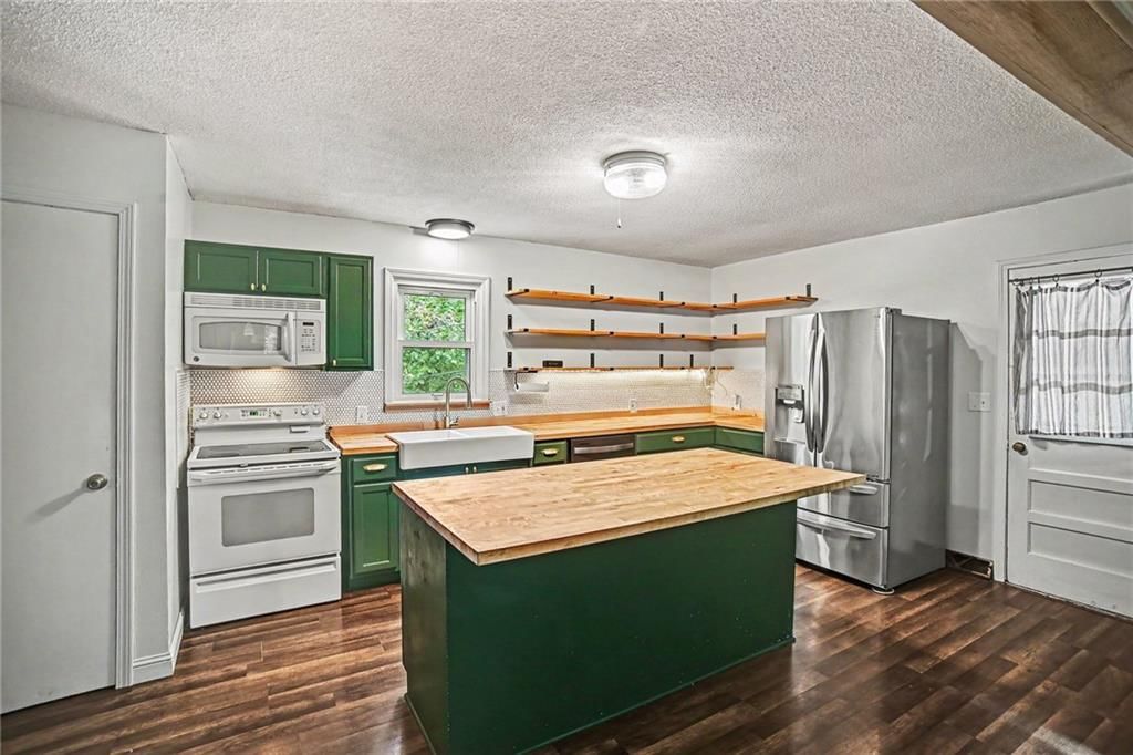 206 Vine Street — photo 12