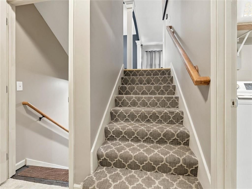 Photo 19 of 24 - 609 S Kisner Circle, Independence, MO 64056