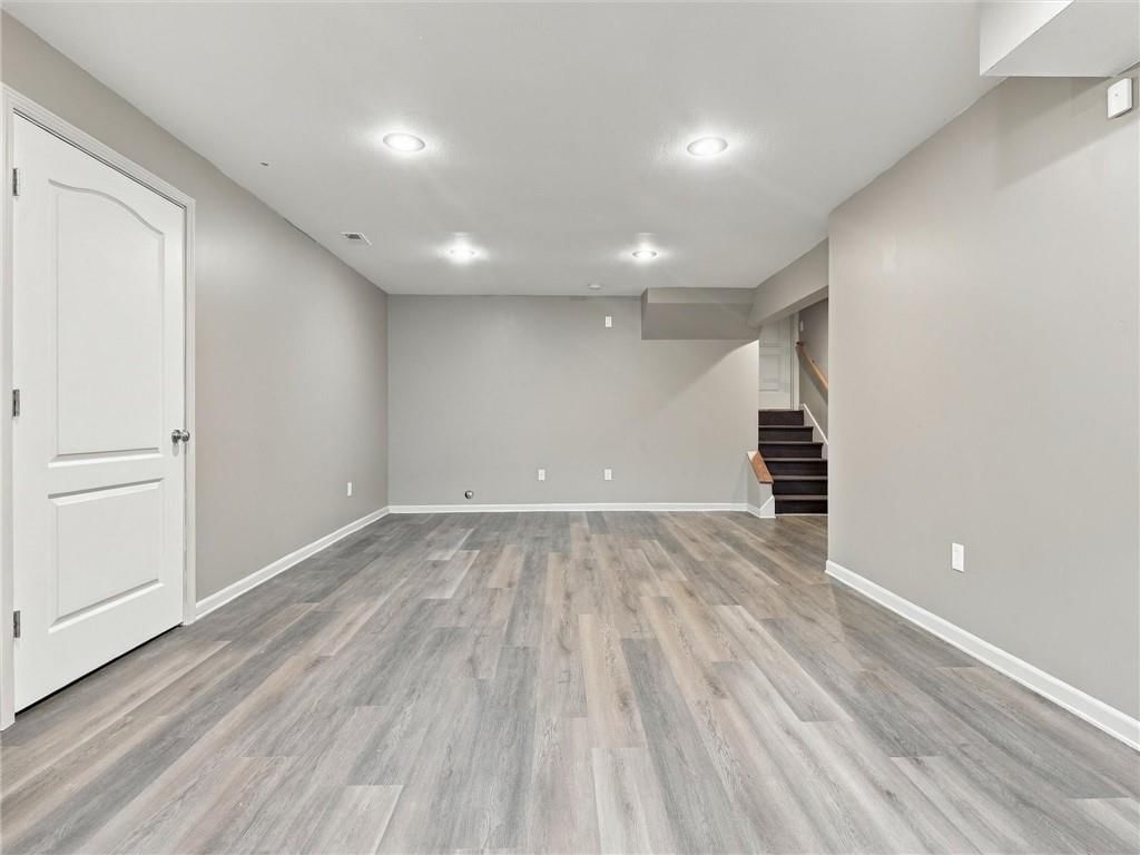 Photo 22 of 24 - 609 S Kisner Circle, Independence, MO 64056