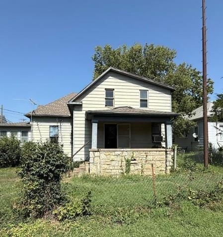 503 Benton Avenue, Excelsior Springs, MO