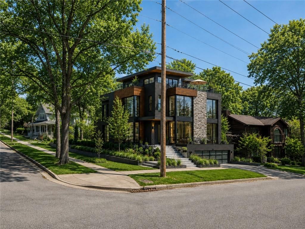 1118 W 48th Street — photo 10