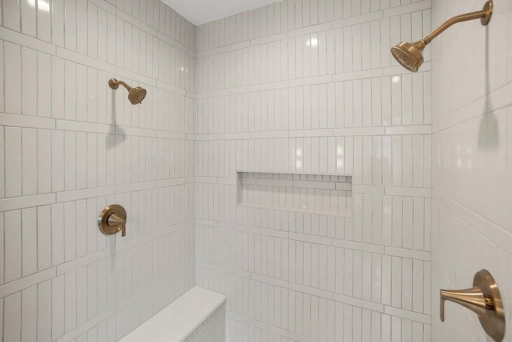 12217 S Solomon Road — photo 32