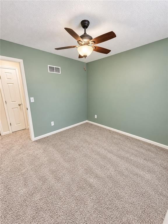 10430 N Tracy Avenue — photo 11