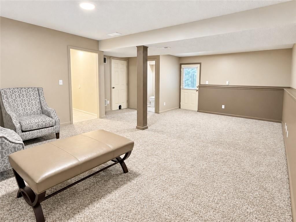 10430 N Tracy Avenue — photo 17