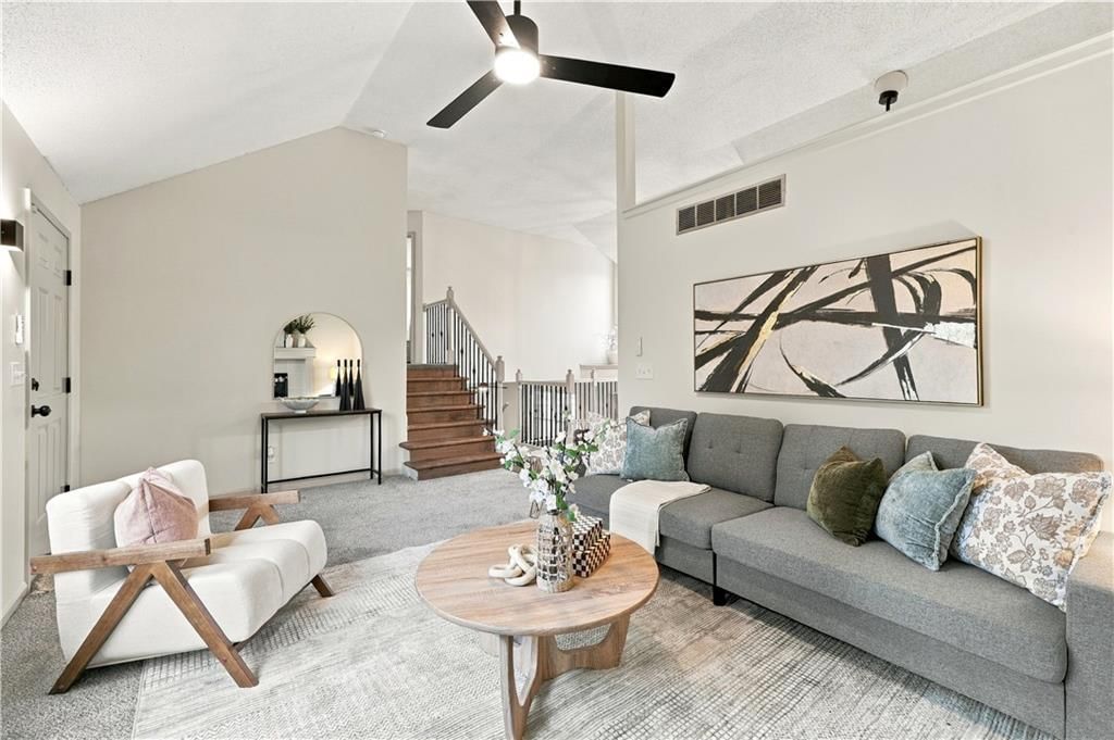 718 Shiloh Drive — photo 10