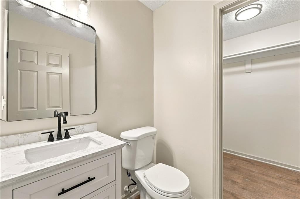 718 Shiloh Drive — photo 43