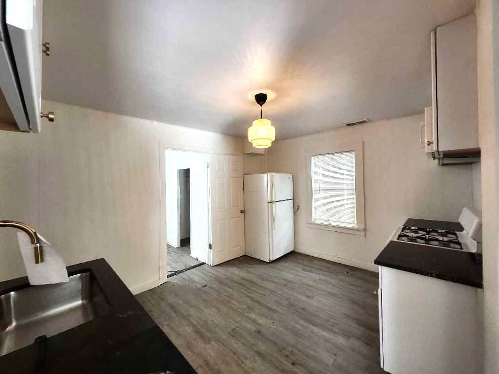 726 Homer Avenue, Kansas City, KS: listing photo 3