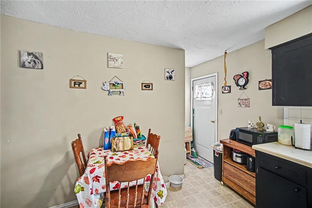 6109 Farrow Avenue — photo 15