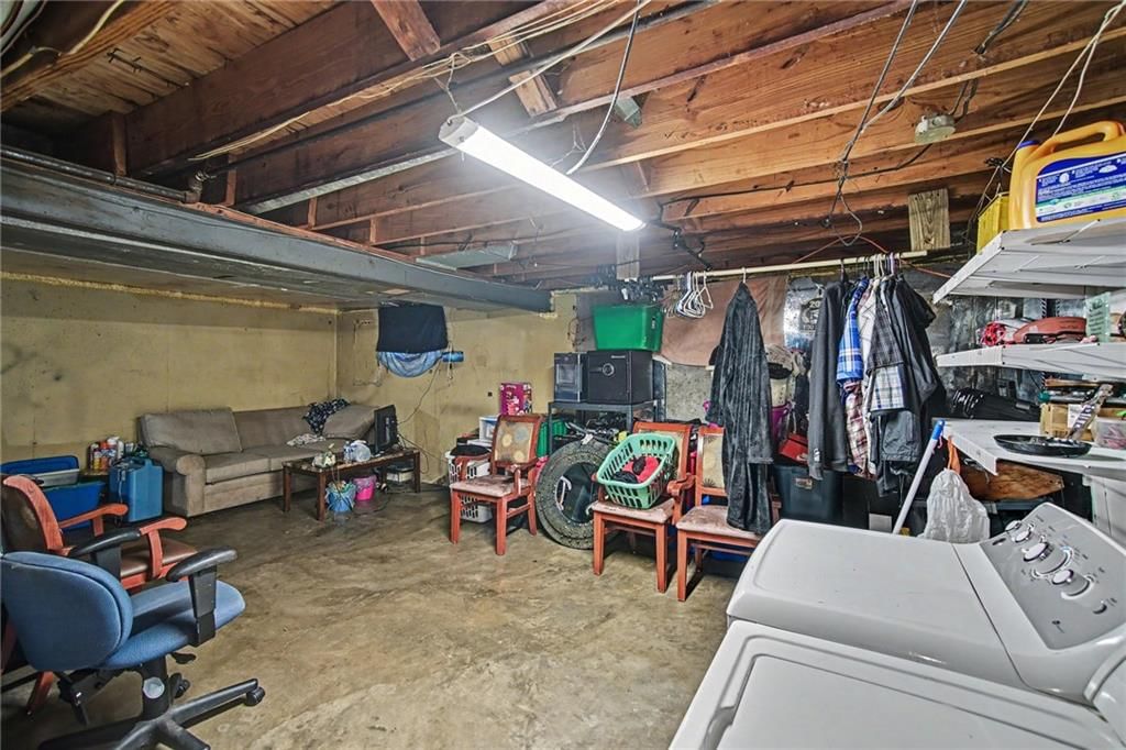 6109 Farrow Avenue — photo 25