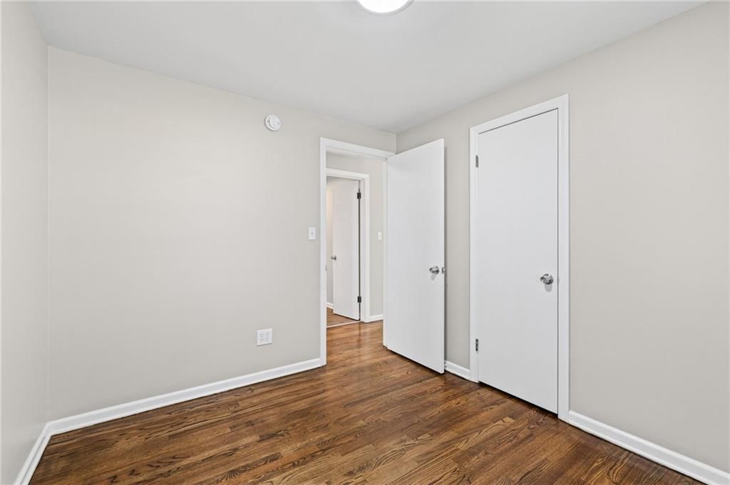 8612 Crescent Avenue — photo 14