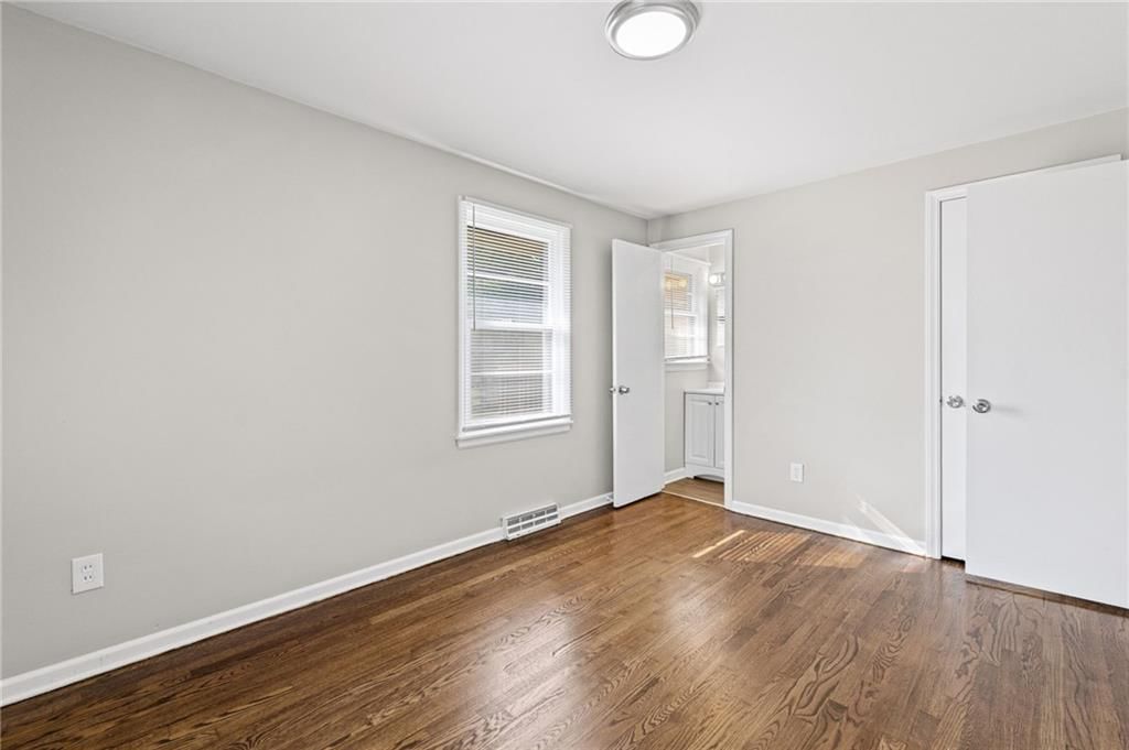 8612 Crescent Avenue — photo 17