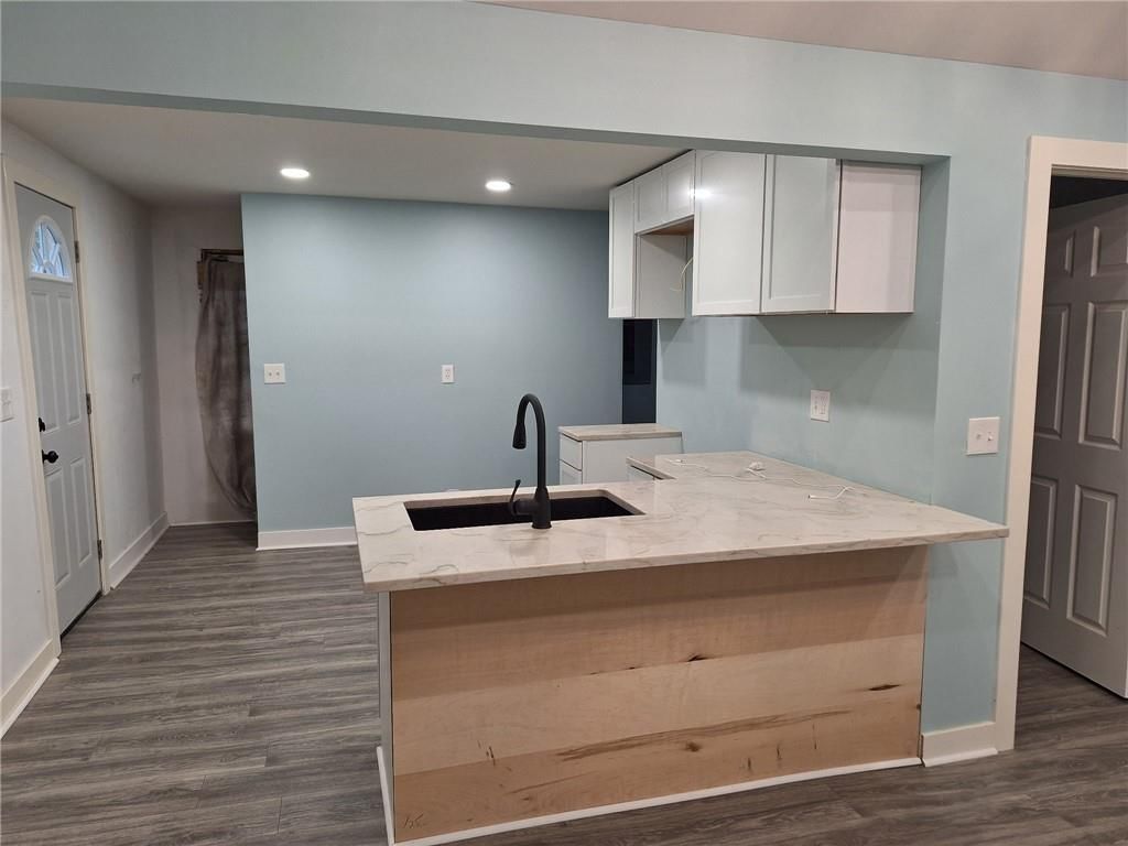 11814 E Roberts Street, Sugar Creek, MO: listing photo 3