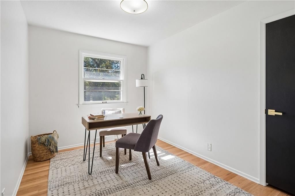 Photo 20 of 35 - 801 W 27th Street S, Independence, MO 64052
