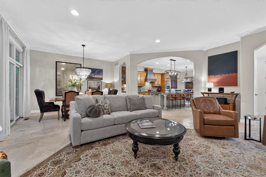 15216 Fontana Street — photo 14