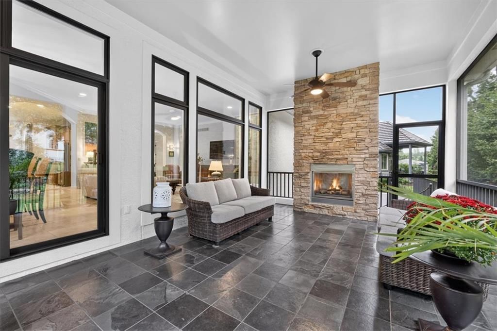 15216 Fontana Street — photo 29