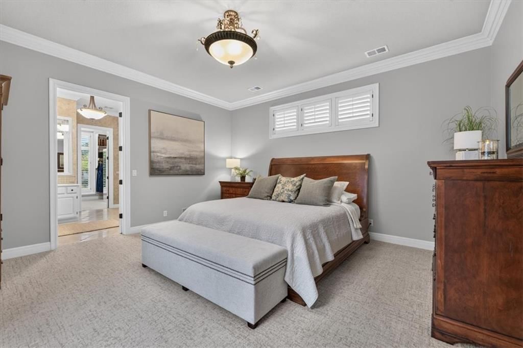 15216 Fontana Street — photo 32
