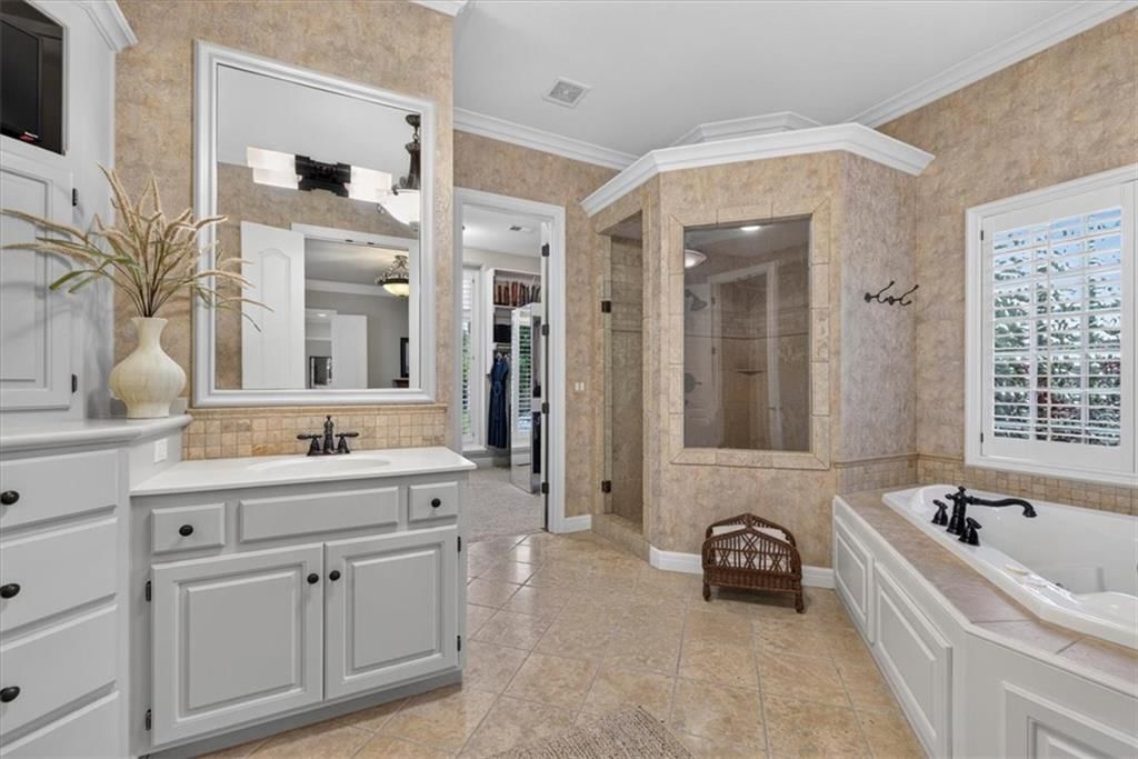 15216 Fontana Street — photo 35