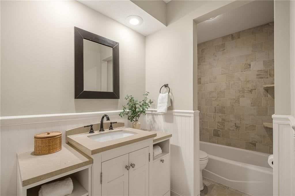 1807 S Kiowa Court — photo 30