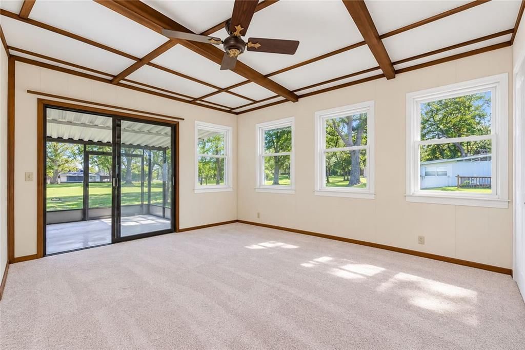 Photo 16 of 55 - 212 L Street, Lake Lotawana, MO 64086
