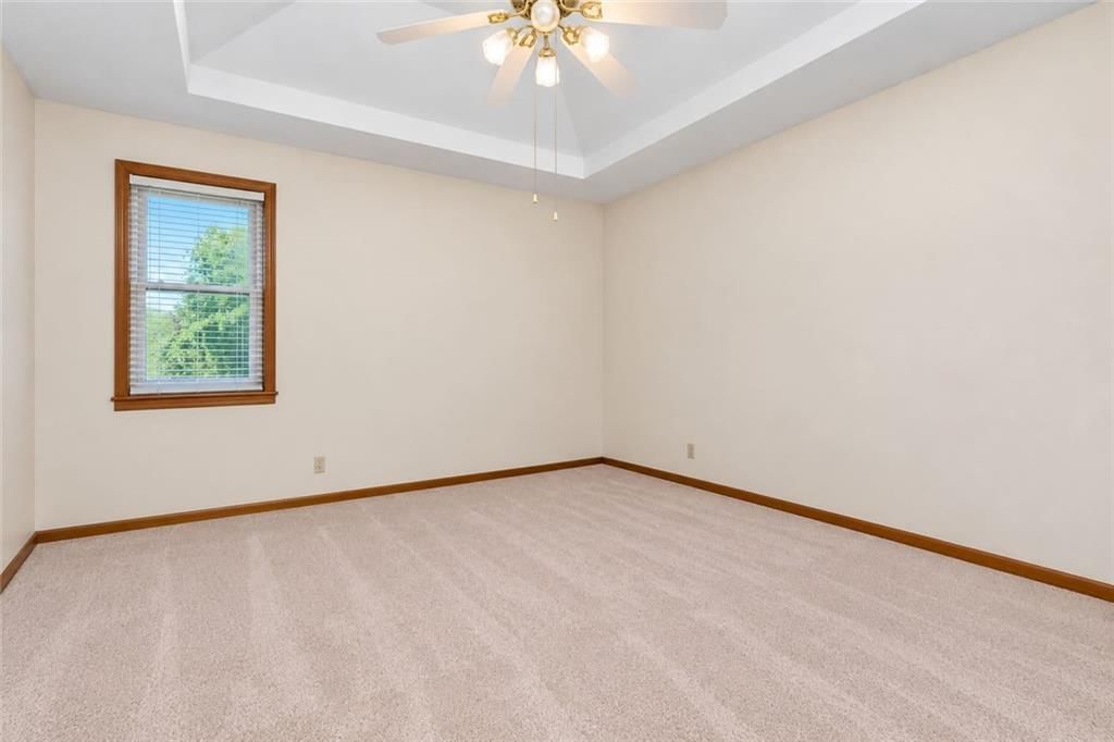Photo 24 of 55 - 212 L Street, Lake Lotawana, MO 64086